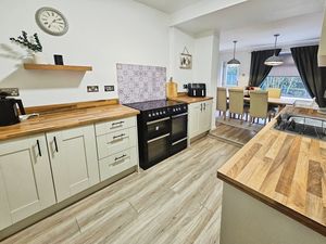 Photo 7- click for photo gallery